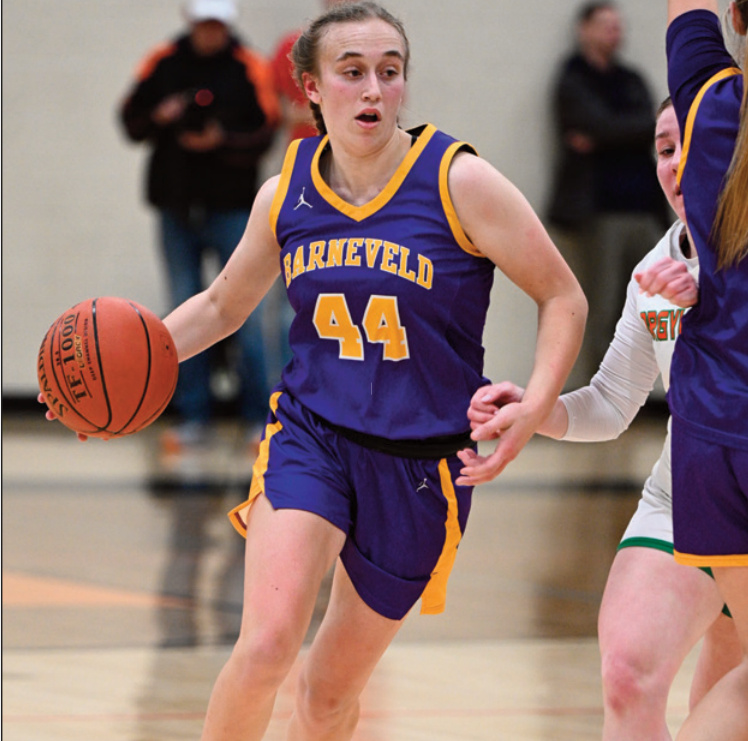Senior Izzy Durst lead the Barneveld offense and plays pretty tough defense too. Photo by Anita Schmid.