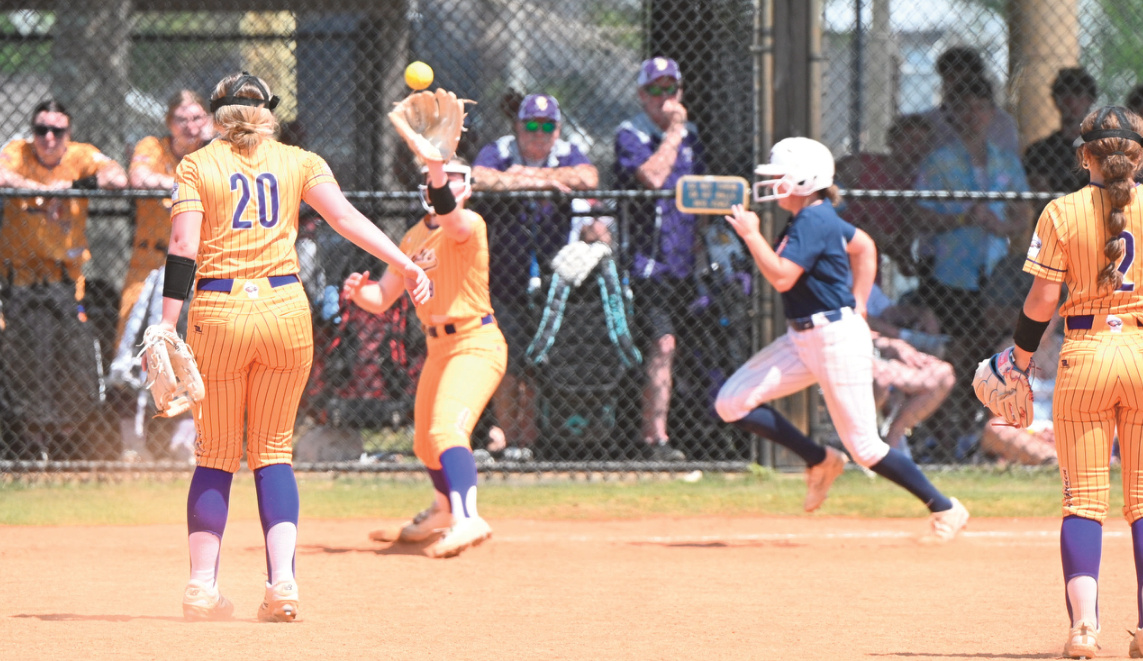 Barneveld softball team makes trip to Alabama for early season competition