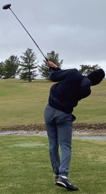 Mineral Point's Drew Aschliman was medalist at the DPCC Invitational Sat- urday firing an even par 70. Here he hits his drive off hole 1. John Dalton photo.