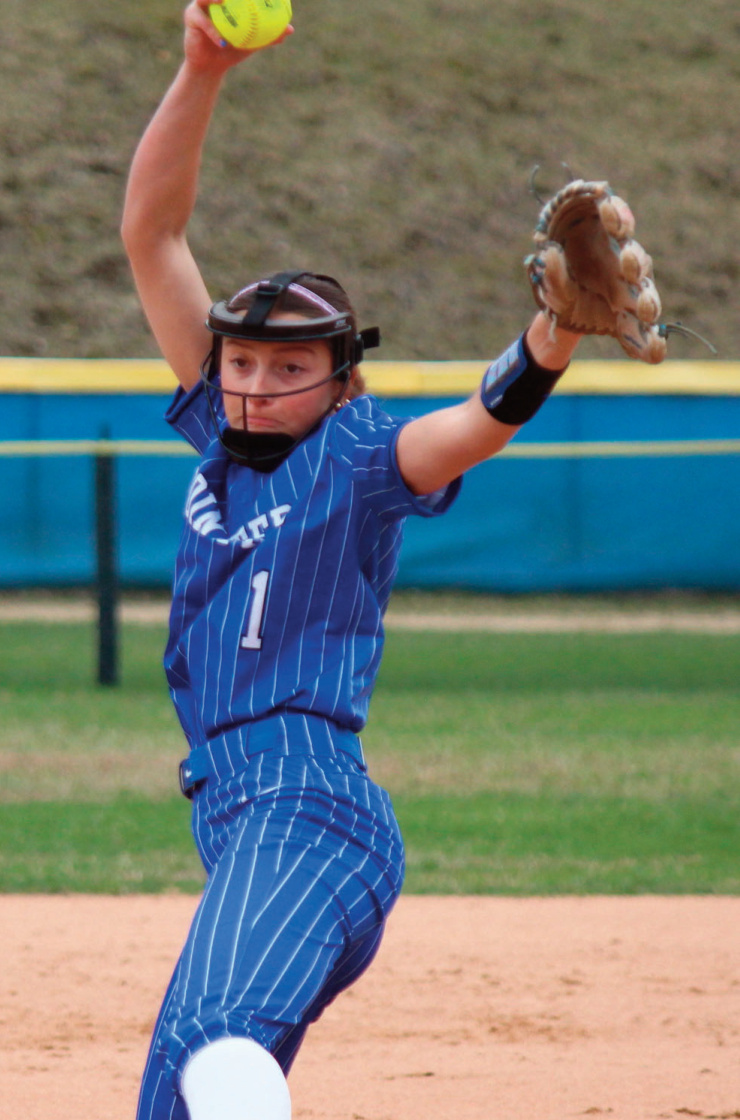 Pointer Tenleigh Bockhop fires a pitch. john Dalton photo.