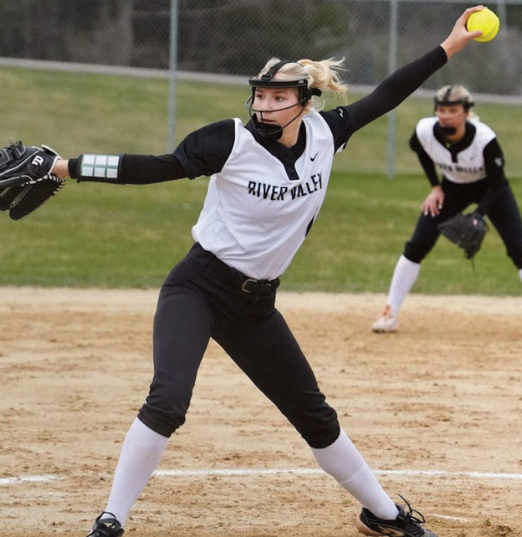 Ashlyn Stokes fires a pitch.