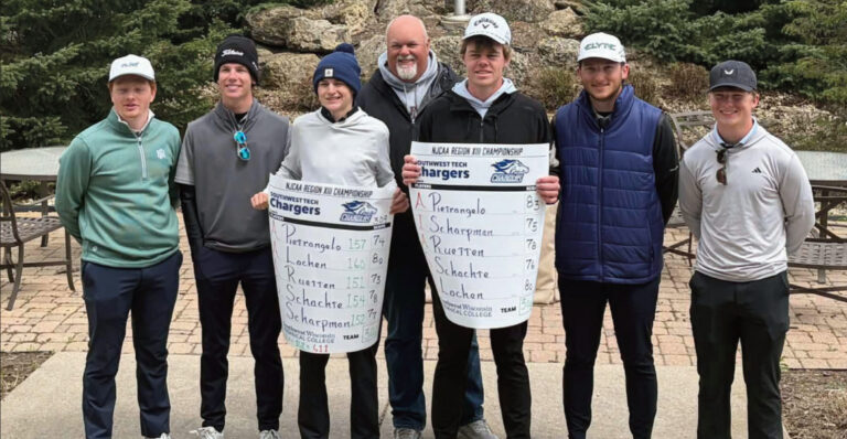 Picture of Southwest Tech Golf team